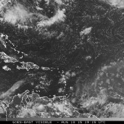 Wird Tropische Depression FOUR der erste atlantische Hurricane?