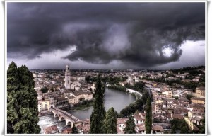 UPDATE: Am Wochenende in Italien und Kroatien schwere Unwetter möglich!