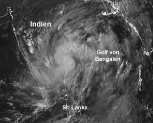 Gefährlicher Tropensturm vor Ostindien