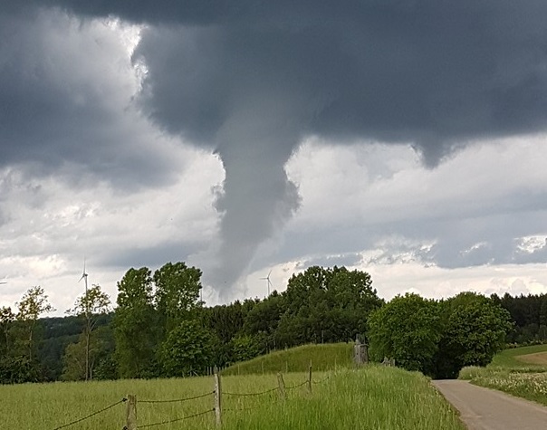 Tornado im Kreis Düren (NRW)