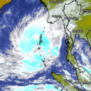 Golf von Bengalen: Sturm VARDAH wird stärker