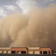 Starker Sandsturm im Mittleren Osten