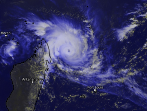 Zyklon ENAWO verstärkt sich vor Madagaskar