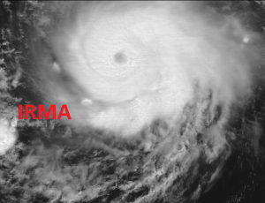 Starker Hurrikan IRMA zieht Richtung Karibik