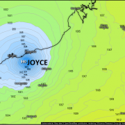 Zyklon JOYCE trifft auf den Nordwesten von Australien