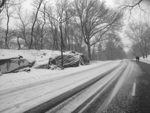 Montag: Schnee und Glätte zum Berufsverkehr