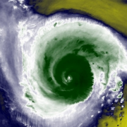 Hurrikan FLORENCE steuert auf die US Küste zu