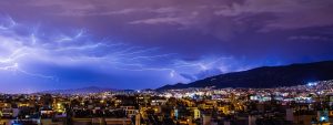 Unwetterlage in Südeuropa – Gewitter und Orkanböen drohen